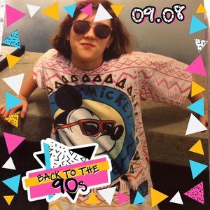 Meet your Posher, Elizabeth